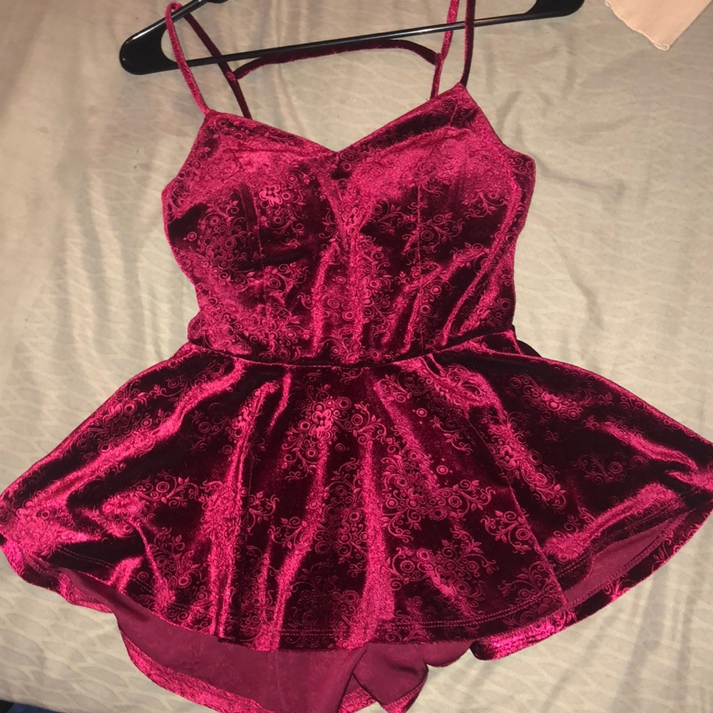 Beautiful velvet blouse.
